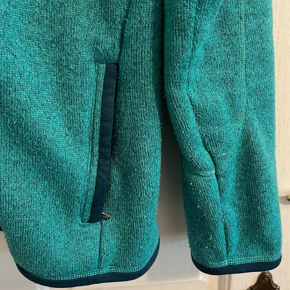 Patagonia zip up jacket, size medium! - Picture 6 of 7